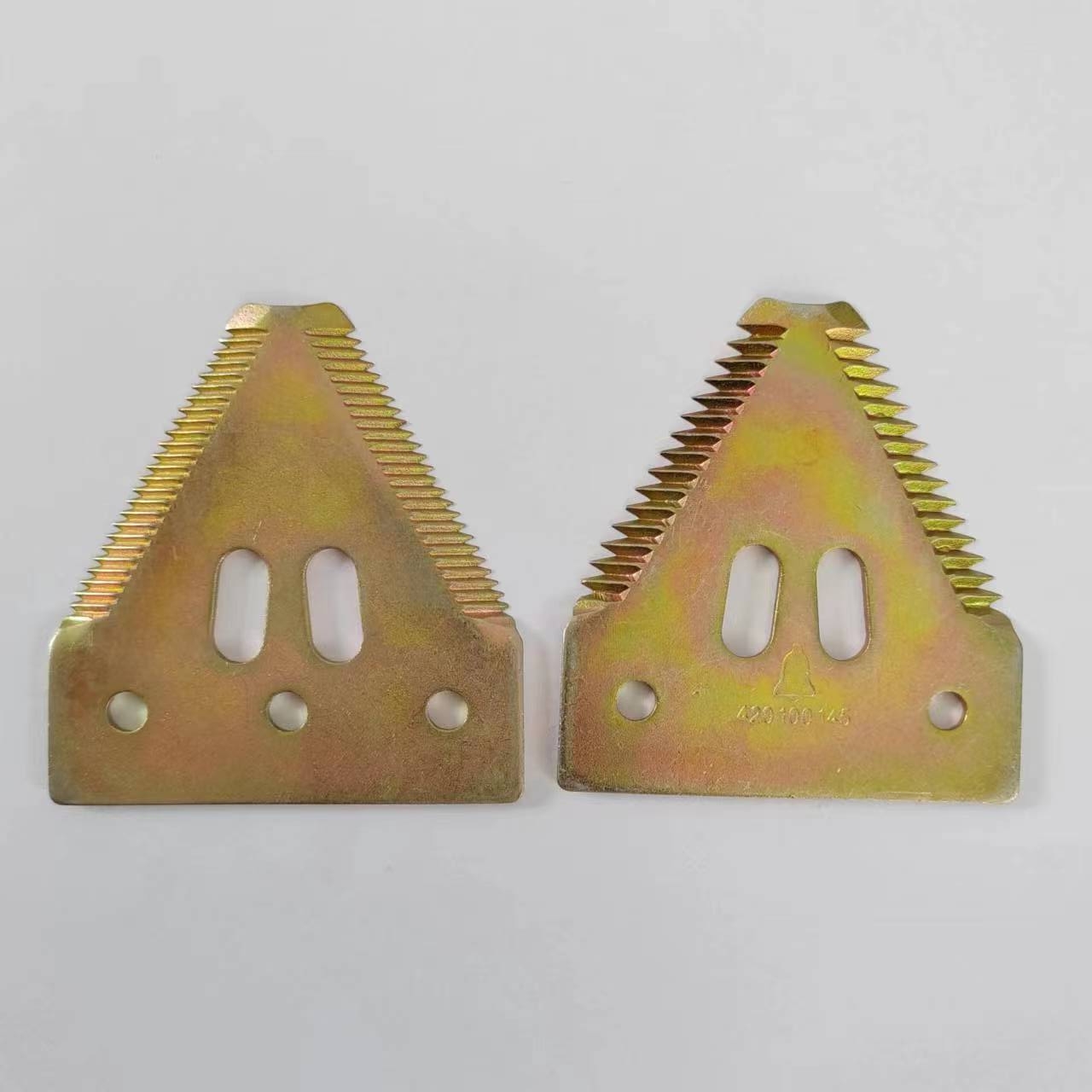 used on combine harvester cutting wheat / rice / alfalfa / corn / grass / soybean spare parts knife blade and casting finger guard manufacturer wholesale