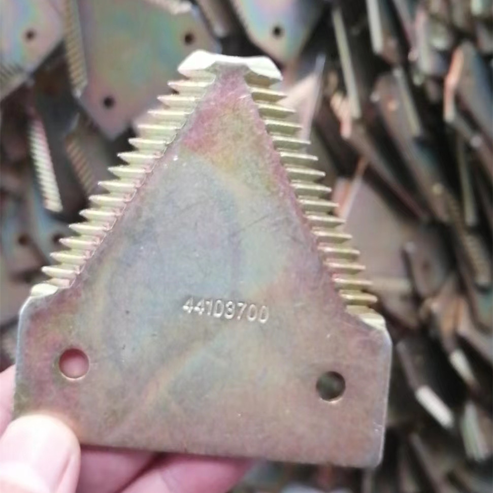 Various Kinds of Combine Harvester Blade China Manufacturer Factory Wholesale 